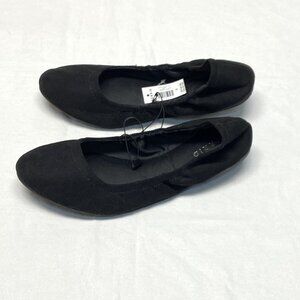 Torrid Scrunch Ballet Flats size 9 NWT